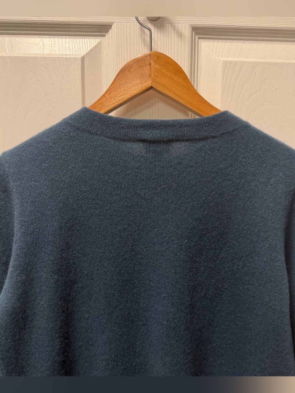 Talbots Pure Cashmere 3/4 Sleeve Sweater, Deep Teal/Blue. Super Soft. Medium - Picture 4 of 12